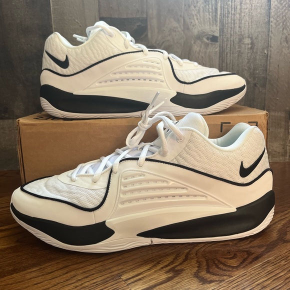 kevin durant volleyball shoes